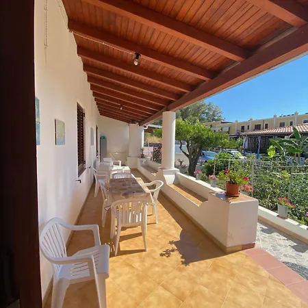 Fico D'india - Housing
